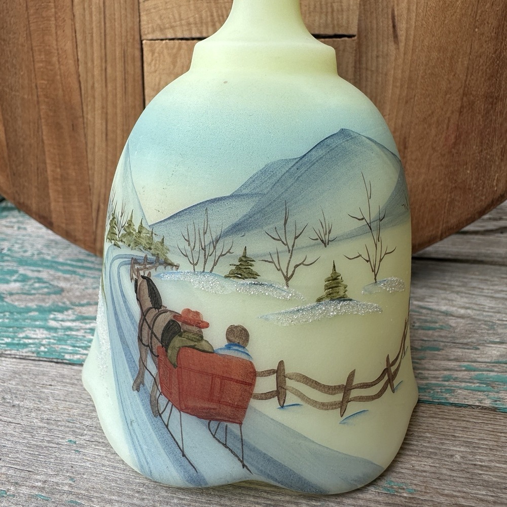 Fenton 1980 Sleigh Ride Christmas Bell 5.9 in Artist Signed Label Uranium Glows
